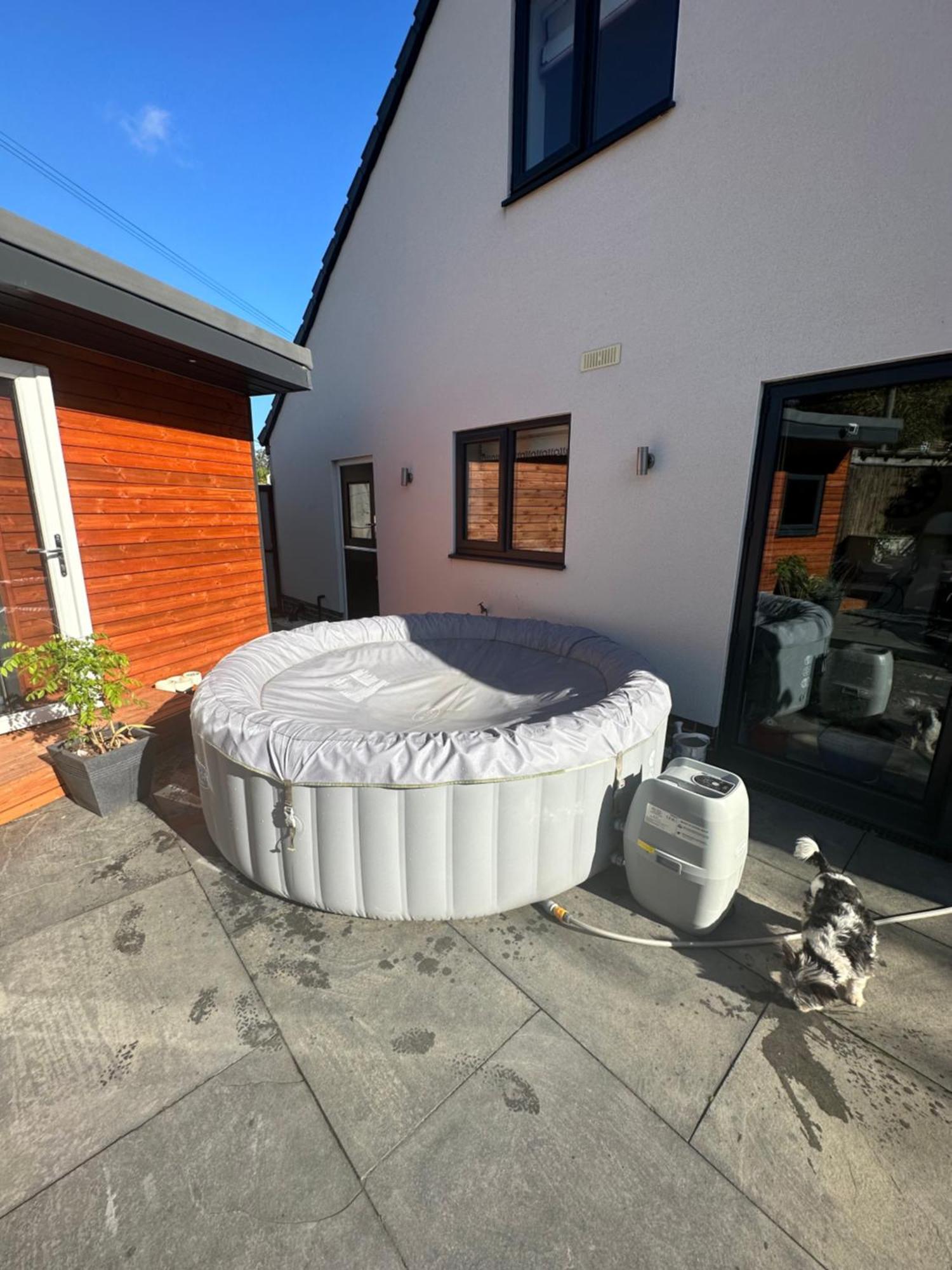 Modern Harrogate House Sleeps 10, Cinema Room & Hot Tub Esterno foto